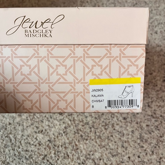 Badgley Mischka Kalama Heeled Sandal 8 - Picture 5 of 5